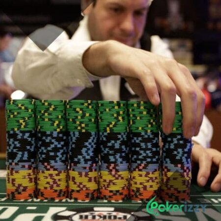 Стек в покере: типы, стратегии в кэш-играх и турнирах